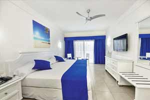 Junior Suites at the Hotel Riu Playacar 